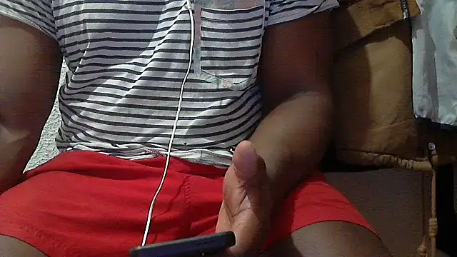 Snapshot of mmoiblack chatting on October 15, 2025, 11:29 am mmoiblack online show from October 15, 2025, 11:29 am