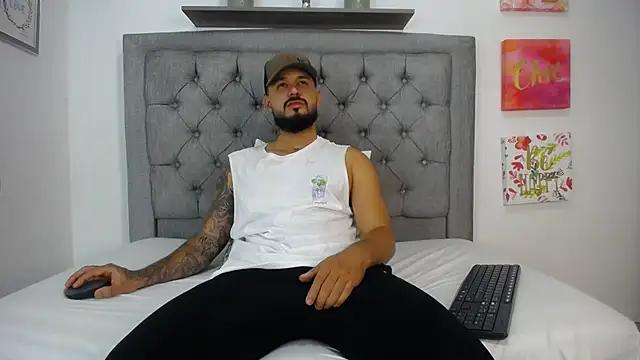 Emma beautifull online show from January 23, 2025, 1:51 am