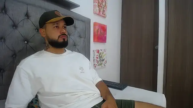 Emma beautifull online show from February 5, 2025, 8:00 am