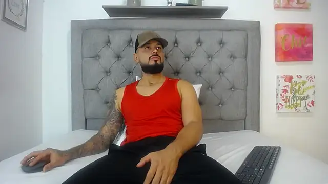 Emma beautifull online show from February 11, 2025, 2:46 am