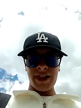 Cuervo maniaco online show from December 2, 2024, 3:31 pm