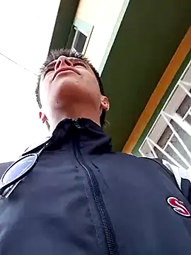 Cuervo maniaco online show from March 20, 2025, 3:47 pm