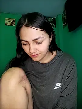 Nahiara velez online show from July 16, 2026, 10:29 pm