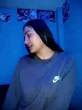 Nahiara velez online show from December 16, 2025, 11:53 pm