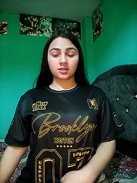 Snapshot of Nahiara_velez chatting on May 15, 2026, 1:25 am Nahiara velez online show from May 15, 2026, 1:25 am