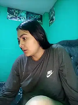 Snapshot of Nahiara_velez chatting on May 23, 2026, 7:13 pm Nahiara velez online show from May 23, 2026, 7:13 pm