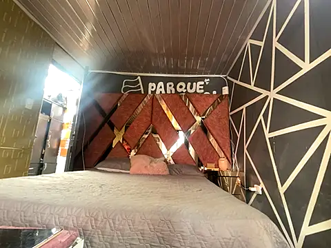 Candy sexyy online show from September 24, 2025, 6:25 pm