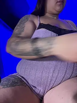 KinkyJessyHotxx online show from October 17, 2025, 1:35 pm