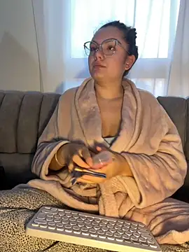 eva y marcelo online show from October 6, 2025, 10:49 am