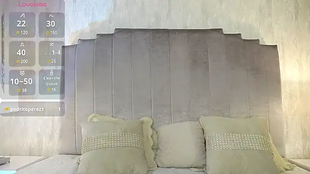 Snapshot of ashlyestone chatting on February 20, 2025, 3:56 am ashlyestone online show from February 20, 2025, 3:56 am