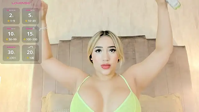 Snapshot of ashlyestone chatting on February 28, 2025, 2:09 am ashlyestone online show from February 28, 2025, 2:09 am