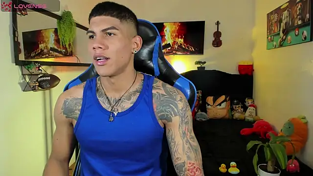 Damian latinxxx online show from May 15, 2026, 3:15 am