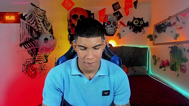 Damian latinxxx online show from October 11, 2025, 3:07 am