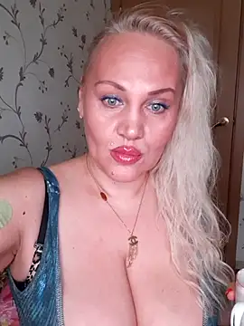 IsabellaBoni online show from January 8, 2026, 7:14 am