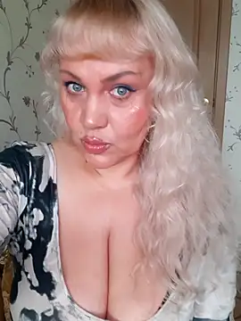 IsabellaBoni online show from February 28, 2026, 7:30 am