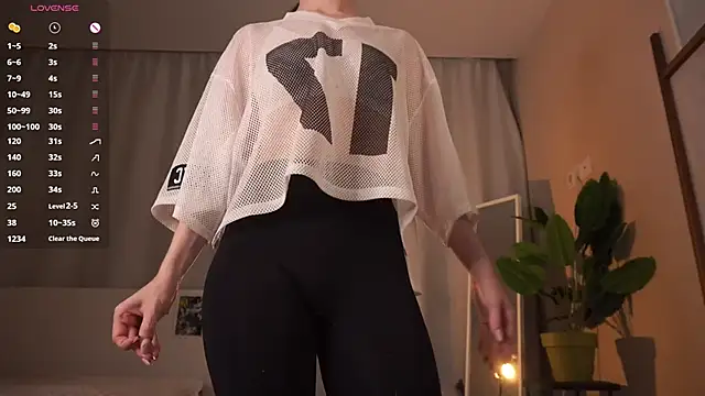 Snapshot of brendacom chatting on November 19, 2025, 4:29 pm brendacom online show from November 19, 2025, 4:29 pm