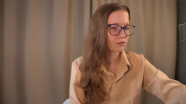 Snapshot of brendacom chatting on February 19, 2025, 2:12 am brendacom online show from February 19, 2025, 2:12 am