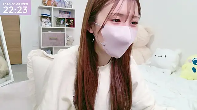 -SHINON- online show from March 18, 2026, 1:24 pm