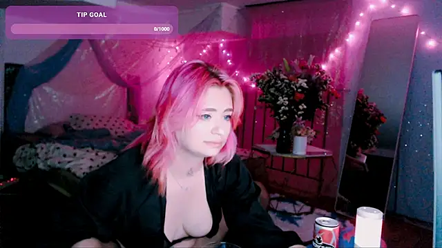 candy lina online show from April 25, 2026, 12:41 pm