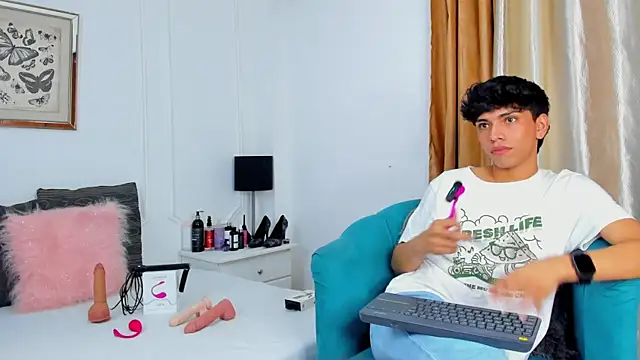 Santy carrington online show from January 18, 2025, 12:02 am