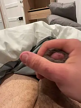 beteu1210 online show from March 23, 2026, 6:52 pm