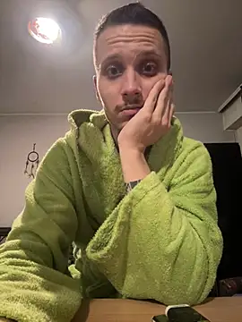 BWC69 69 69 online show from February 4, 2025, 9:52 pm