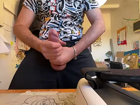 xxlbarcelona online show from April 7, 2026, 5:48 pm