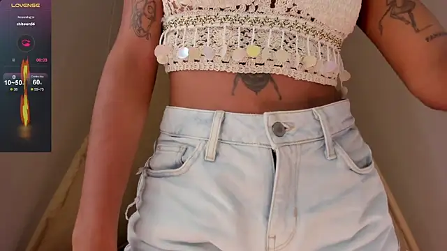 Ariella Ruiz online show from September 17, 2025, 12:07 pm