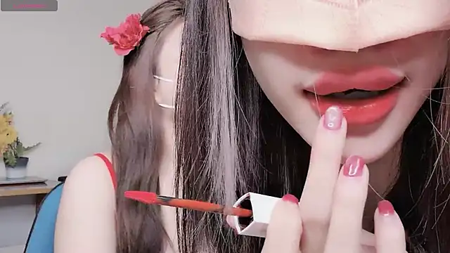 Snapshot of LyLy_Office chatting on March 22, 2025, 3:09 am LyLy Office online show from March 22, 2025, 3:09 am