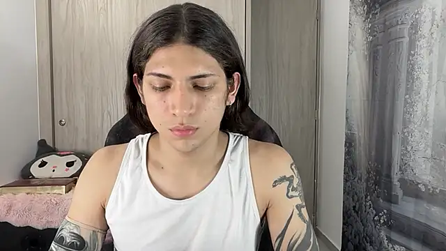 gabriel  manson online show from December 20, 2025, 7:55 am