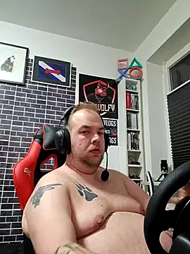 PupW0lfy online show from January 6, 2025, 4:55 pm