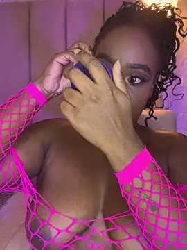 Britanymooree online show from March 19, 2026, 9:48 pm