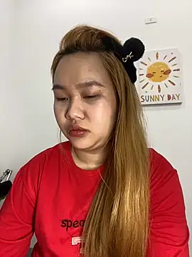 Odette68 online show from February 28, 2026, 1:05 am