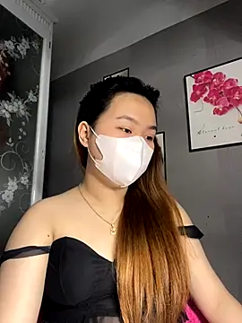 Odette68 online show from September 10, 2025, 11:59 pm