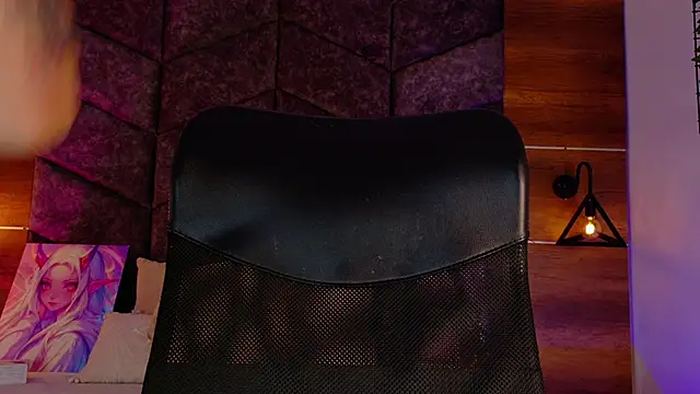 AmbarHills 1 online show from December 15, 2025, 11:38 am