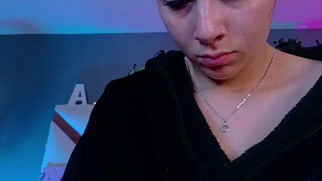 AmbarHills 1 online show from April 16, 2026, 11:44 am