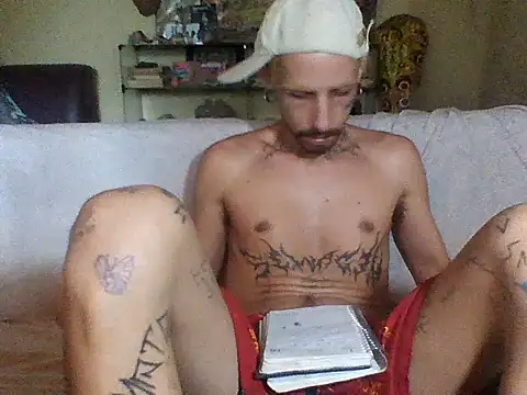 sellvageria online show from December 17, 2025, 7:30 pm