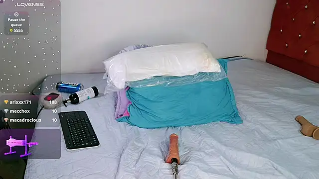 abbygarcia oli online show from February 18, 2025, 11:08 pm