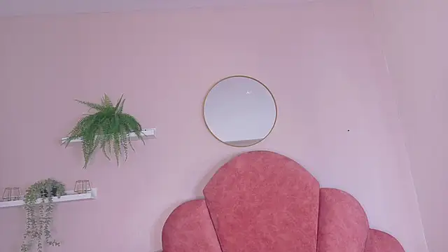 AbbyWathson online show from November 4, 2025, 7:39 pm