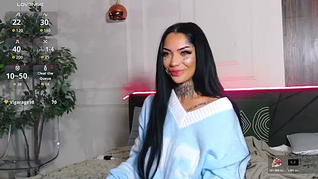 CreamyInkky  online show from October 31, 2025, 3:47 am