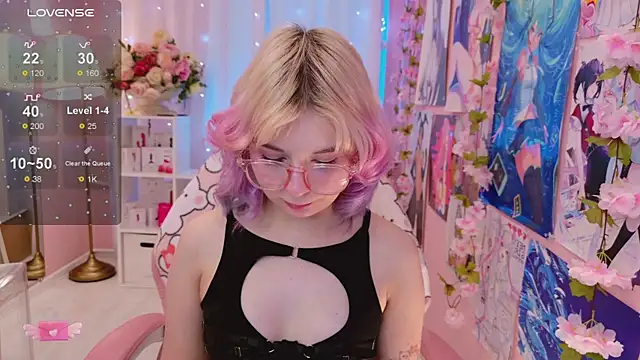 Coconut Mia online show from November 29, 2025, 1:22 pm