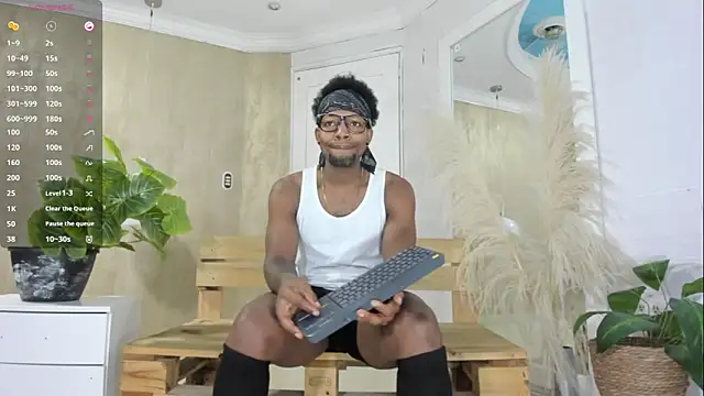 RicoBrown777  online show from March 28, 2026, 4:13 am