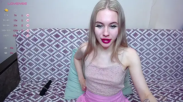 Olivia Graceee online show from December 27, 2024, 4:21 pm