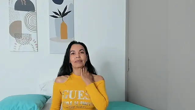 Evawalker  online show from November 5, 2025, 2:58 am