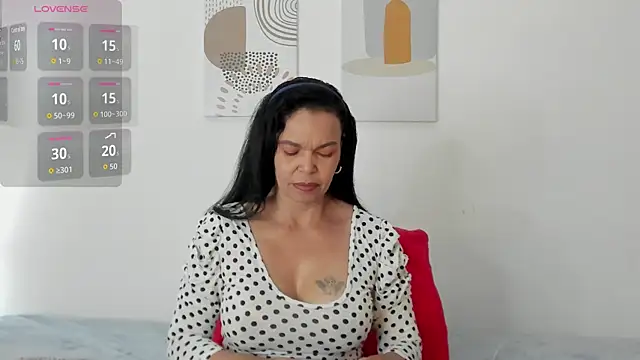 Snapshot of Evawalker_ chatting on July 15, 2026, 2:02 pm Evawalker online show from July 15, 2026, 2:02 pm