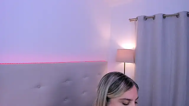 MissMaria online show from April 10, 2026, 3:46 am