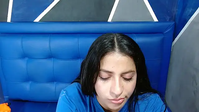 cherry modelx  online show from March 14, 2025, 11:22 pm