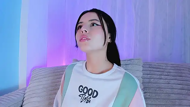 EmilyWithe online show from March 6, 2026, 11:11 pm