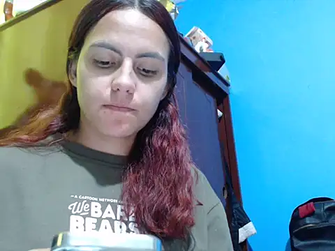 karolainvalentina online show from October 28, 2025, 10:09 pm