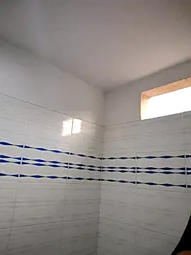  maiahairy  online show from November 5, 2025, 10:02 pm